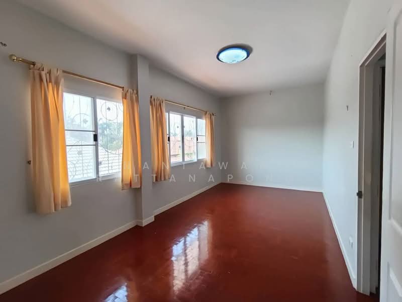 Royal View, Chiang Mai, Ban Waen, Hang Dong, Chiang Mai, 4 Bedrooms, 300 sqm, Single Detached House For Sale, by Nantawan Rattanapong, 500157365 - DDproperty.com
