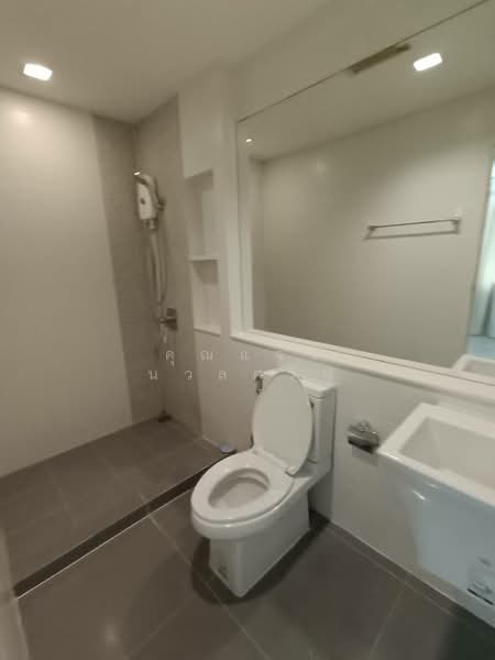 Baan Klang Muang Ratchayothin : บ้านกลางเมือง รัชโยธิน, กรุงเทพ, 464 ซอยพหลโยธิน, เสนานิคม, จตุจักร, กรุงเทพ, 280 ตร.ม., ทาวน์เฮ้าส์ ให้เช่า, โดย คุณแจง นวลศรีฟู, 500157401 - DDproperty.com