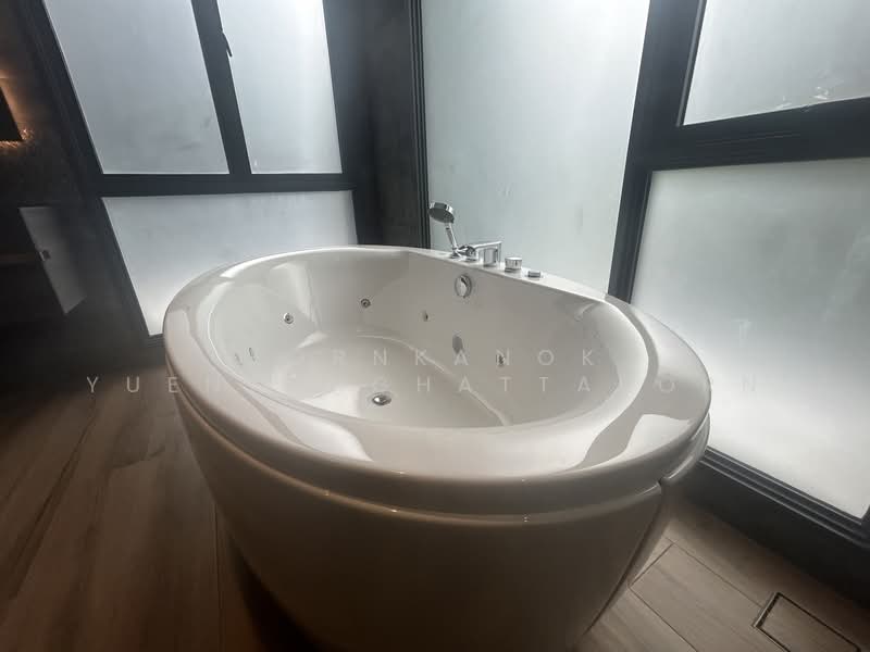 BuGaan Yothinpattana, Bangkok, 98 Soi Nawamin 111 Yak 12, Nawamin, Bueng Kum, Bangkok, 5 Bedrooms, 737 sqm, Single Detached House For Sale, by Kornkanok Yuenyonghattaporn, 500157431 - DDproperty.com