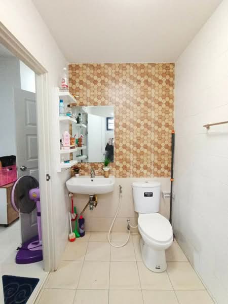 M Village Bangpakong, Chachoengsao, 79 Village No. 11, Bang Pakong, Bang Pakong, Chachoengsao, 3 Bedrooms, 116 sqm, Single Detached House For Sale, by The Best Property โบ, 500157434 - DDproperty.com