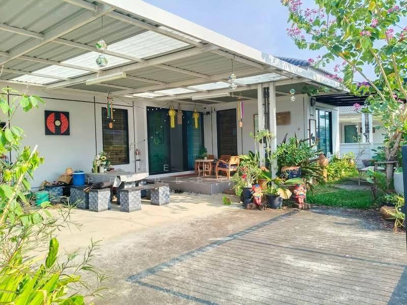 M Village Bangpakong, Chachoengsao, 79 Village No. 11, Bang Pakong, Bang Pakong, Chachoengsao, 3 Bedrooms, 116 sqm, Single Detached House For Sale, by The Best Property โบ, 500157434 - DDproperty.com