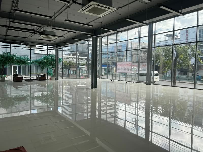 อาคารโชว์รูมให้เช่า เพชรบุรีตัดใหม่, กรุงเทพ, สวนหลวง, สวนหลวง, กรุงเทพ, 2,800 ตร.ม., พื้นที่ขายของ ให้เช่า, โดย Vichai Annavakulthorn, 500157436 - DDproperty.com