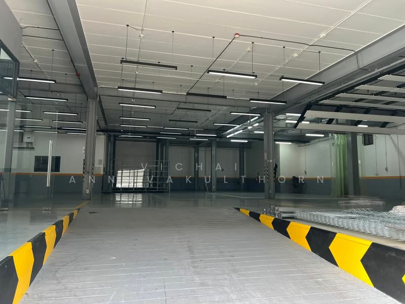 อาคารโชว์รูมให้เช่า เพชรบุรีตัดใหม่, กรุงเทพ, สวนหลวง, สวนหลวง, กรุงเทพ, 2,800 ตร.ม., พื้นที่ขายของ ให้เช่า, โดย Vichai Annavakulthorn, 500157436 - DDproperty.com