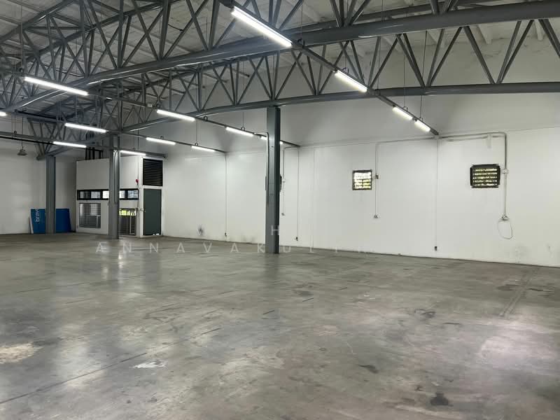 Showroom for RENT in New Phetchaburi, Bangkok, Suan Luang, Suan Luang, Bangkok, , 2,800 sqm, Retail Space For Rent, by Vichai  Annavakulthorn, 500157436 - DDproperty.com