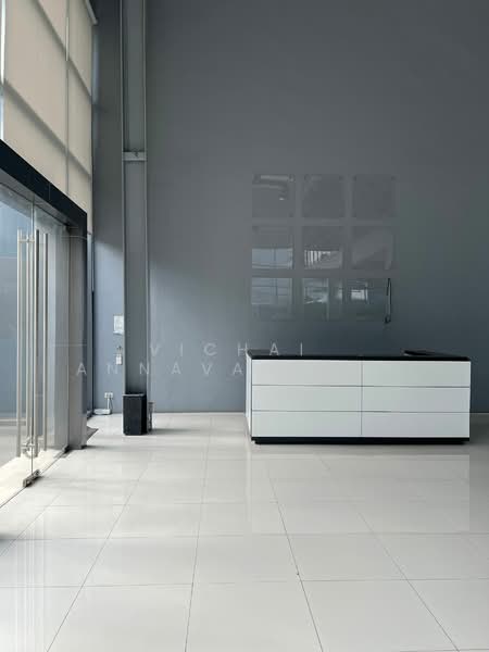 อาคารโชว์รูมให้เช่า เพชรบุรีตัดใหม่, กรุงเทพ, สวนหลวง, สวนหลวง, กรุงเทพ, 2,800 ตร.ม., พื้นที่ขายของ ให้เช่า, โดย Vichai Annavakulthorn, 500157436 - DDproperty.com