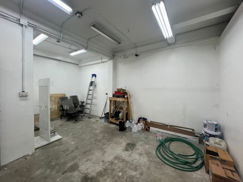 Showroom for RENT in New Phetchaburi, Bangkok, Suan Luang, Suan Luang, Bangkok, , 2,800 sqm, Retail Space For Rent, by Vichai  Annavakulthorn, 500157436 - DDproperty.com