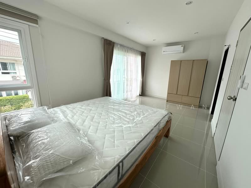 Two-story detached house for rent in Thalang, Phuket. 128 sq.m., 3 bedrooms. Rent: 40,000 THB/month., Phuket, Thep Krasattri, Thalang, Phuket, 3 Bedrooms, 128 sqm, Single Detached House For Rent, by Rachen Nopsuwan, 500157439 - DDproperty.com