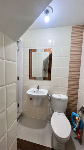 Golden Town Srinakarin-Sukhumvit, Samut Prakan, 133 Moo 4, Bang Mueng, Muang Samut Prakarn, Samut Prakan, 4 Bedrooms, 100 sqm, Townhouse For Sale, by The Best Property กิ๊ฟจัง, 500157446 - DDproperty.com