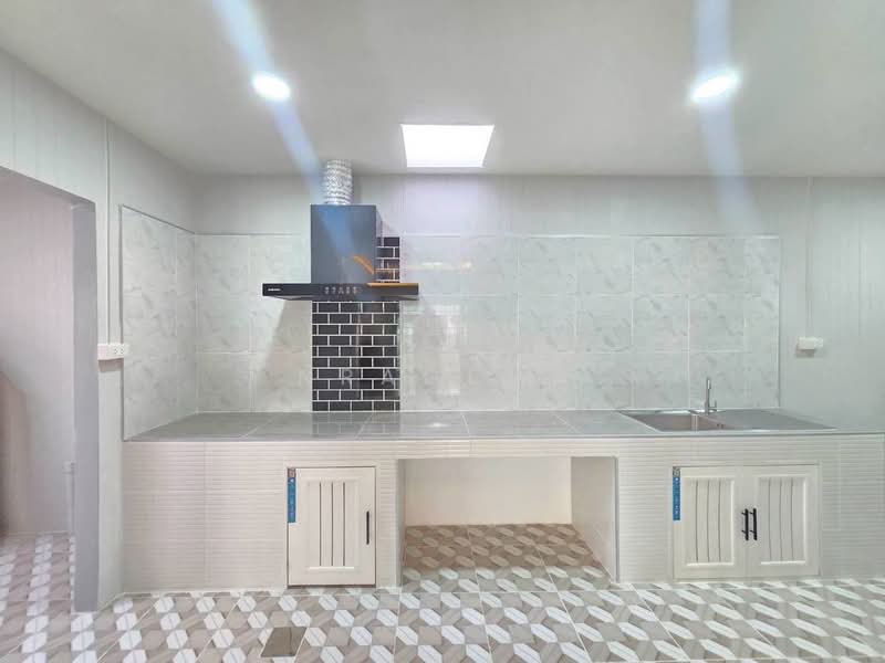 Baan Pruksa 14 B, Nonthaburi, Bang Khu Rat, Bang Bua Thong, Nonthaburi, 4 Bedrooms, 100 sqm, Townhouse For Sale, by NRagent, 500157448 - DDproperty.com