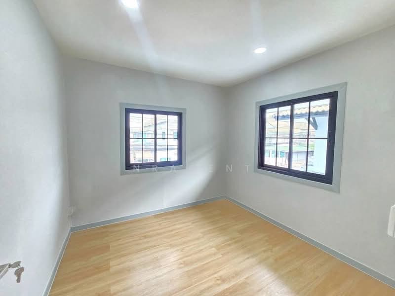 Baan Pruksa 14 B, Nonthaburi, Bang Khu Rat, Bang Bua Thong, Nonthaburi, 4 Bedrooms, 100 sqm, Townhouse For Sale, by NRagent, 500157448 - DDproperty.com