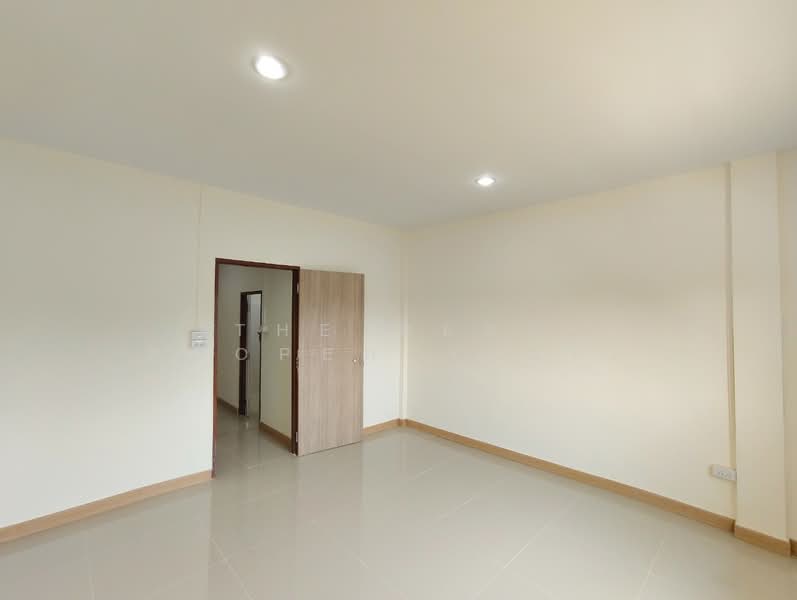 ผู้พัน บ้านโป่ง, ราชบุรี, เบิกไพร, บ้านโป่ง, ราชบุรี, 100 ตร.ม., ทาวน์เฮ้าส์ ขาย, โดย The Best Property แจ็ค, 500157452 - DDproperty.com