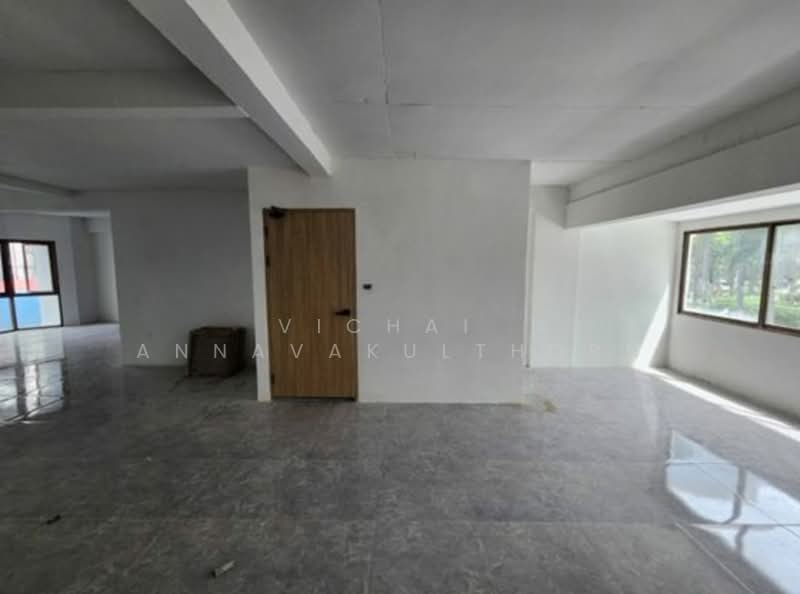 เอส โอเอซิส, กรุงเทพ, ลุมพินี, ปทุมวัน, กรุงเทพ, 125 ตร.ม., พื้นที่ขายของ ให้เช่า, โดย Vichai Annavakulthorn, 500157455 - DDproperty.com