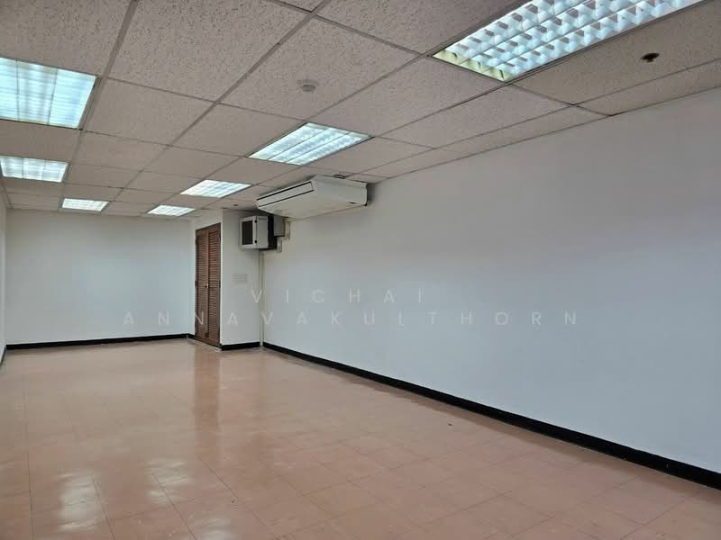 Bangkok Business Center, Bangkok, Khlong Tan Nua, Watthana, Bangkok, , 80 sqm, Office Space For Rent, by Vichai  Annavakulthorn, 500157466 - DDproperty.com