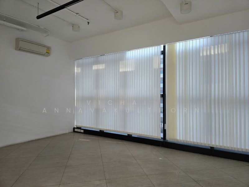 Bangkok Business Center, Bangkok, Khlong Tan Nua, Watthana, Bangkok, , 80 sqm, Office Space For Rent, by Vichai  Annavakulthorn, 500157466 - DDproperty.com