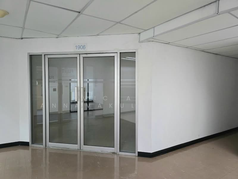 Bangkok Business Center, Bangkok, Khlong Tan Nua, Watthana, Bangkok, , 80 sqm, Office Space For Rent, by Vichai  Annavakulthorn, 500157466 - DDproperty.com