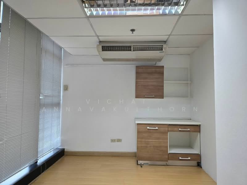 Bangkok Business Center, Bangkok, Khlong Tan Nua, Watthana, Bangkok, , 80 sqm, Office Space For Rent, by Vichai  Annavakulthorn, 500157466 - DDproperty.com
