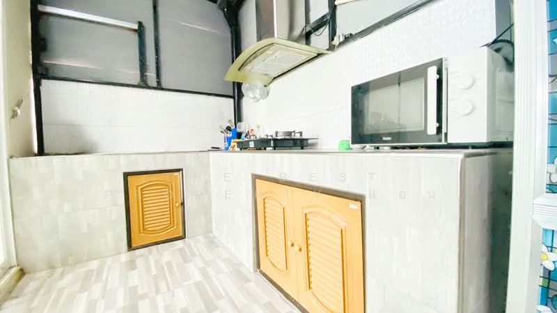 Pruksa Ville 104 Puttha Sakhon, Samut Sakhon, Phutthasakorn Road, Suan Luang, Krathum Baen, Samut Sakhon, 3 Bedrooms, 96 sqm, Townhouse For Sale, by The Best Property แอน, 500157468 - DDproperty.com