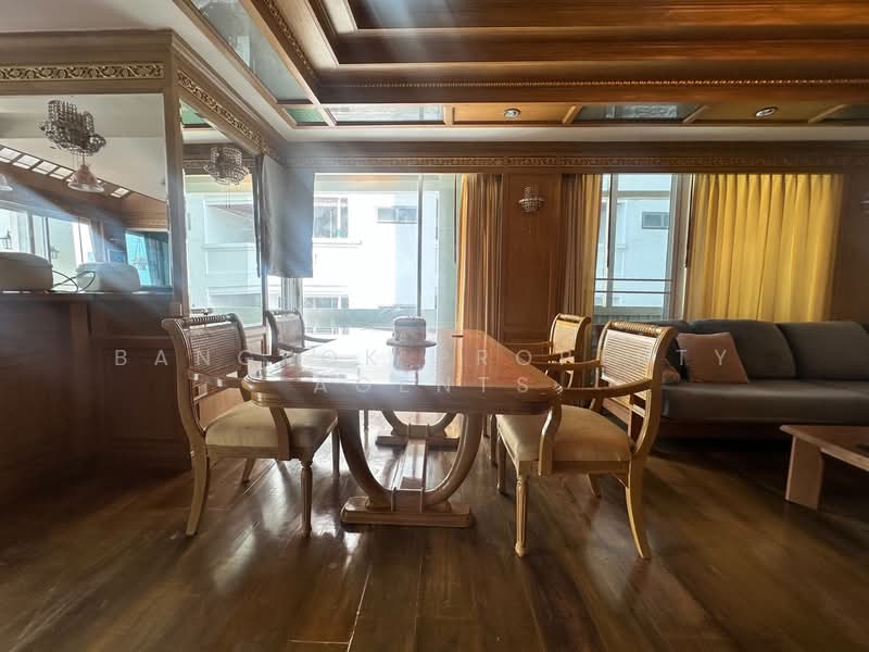 Crystal Garden, Bangkok, 217 Sukhumvit 4 Alley, Khlong Toei, Khlong Toei, Bangkok, 4 Bedrooms, 220 sqm, Condo For Rent, by BANGKOK PROPERTY AGENTS, 500157479 - DDproperty.com