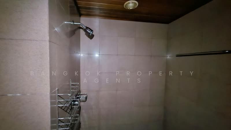 Lake Avenue Sukhumvit 16, Bangkok, Soi Sammitr Sukhumvit Road, Khlong Tan Nua, Watthana, Bangkok, 2 Bedrooms, 126 sqm, Condo For Rent, by BANGKOK PROPERTY AGENTS, 500157490 - DDproperty.com