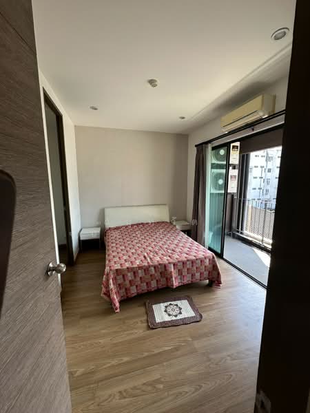 ขาย - The Nimman by Palm Springs : เดอะนิมมาน บาย ปาล์มสปริงส์, เชียงใหม่