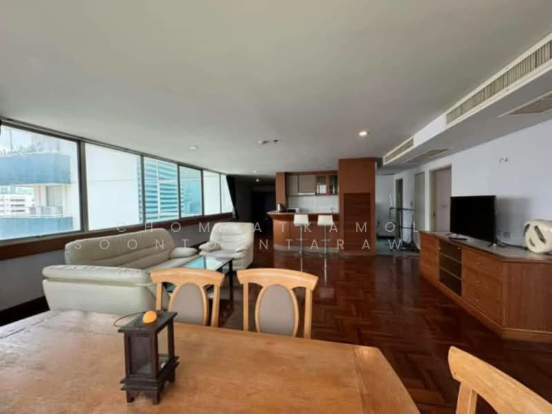 Asoke Place, Bangkok, Asok Montri Rd, Khlongtoei Nua, Watthana, Bangkok, 2 Bedrooms, 138 sqm, Condo For Sale, by Chomratkamol Soontorntarawong (Gor), 500157501 - DDproperty.com