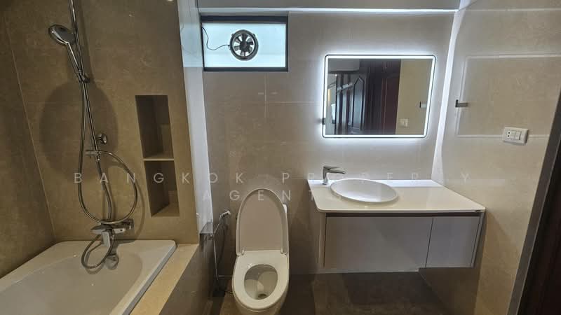 Yada Residential, Bangkok, 16 Phrom Sak Alley, Khlong Tan Nua, Watthana, Bangkok, 3 Bedrooms, 212 sqm, Condo For Rent, by BANGKOK PROPERTY AGENTS, 500157504 - DDproperty.com