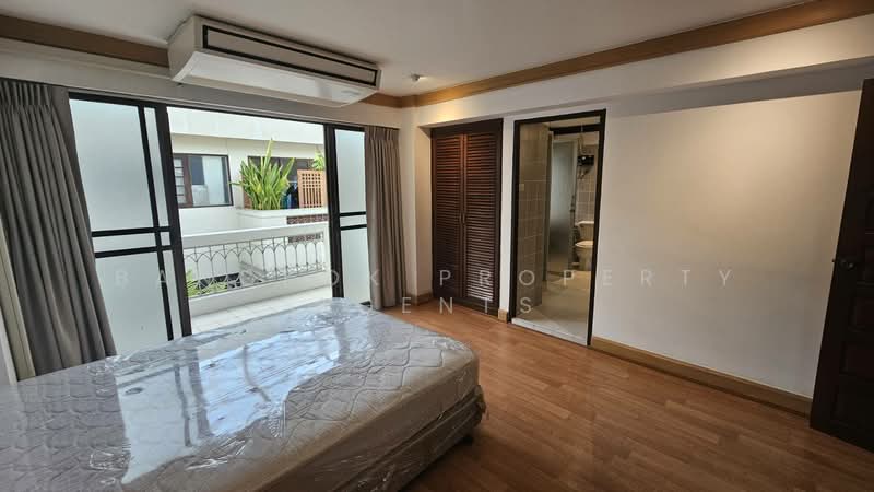 Yada Residential, Bangkok, 16 Phrom Sak Alley, Khlong Tan Nua, Watthana, Bangkok, 3 Bedrooms, 212 sqm, Condo For Rent, by BANGKOK PROPERTY AGENTS, 500157504 - DDproperty.com