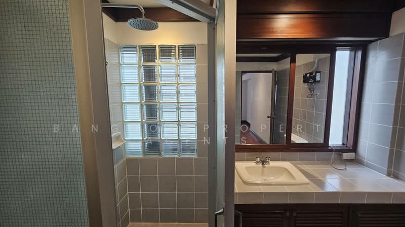 Yada Residential, Bangkok, 16 Phrom Sak Alley, Khlong Tan Nua, Watthana, Bangkok, 3 Bedrooms, 212 sqm, Condo For Rent, by BANGKOK PROPERTY AGENTS, 500157504 - DDproperty.com