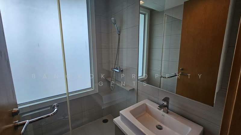 Siri At Sukhumvit, Bangkok, 902 Sukhumvit Road, Phra Kanong, Khlong Toei, Bangkok, 3 Bedrooms, 113 sqm, Condo For Rent, by BANGKOK PROPERTY AGENTS, 500157515 - DDproperty.com