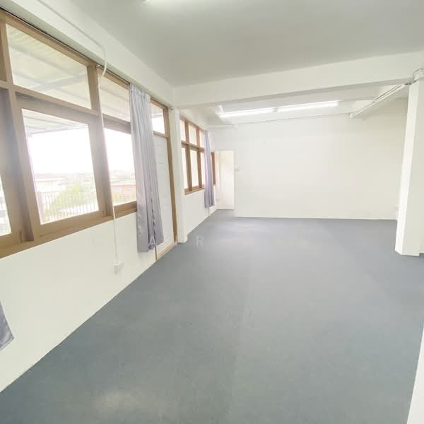 Office for rent MRT Bangkae ( Phet Kasem Road.), Bangkok, เพชรเกษม 62/2, Bang Kae Nua, Bang Khae, Bangkok, , 30 sqm, Office Space For Rent, by Chairit Wong, 500157521 - DDproperty.com