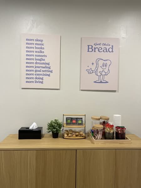 ให้เช่า สำนักงานพร้อมเฟอร์ฯ ที่ MRT หัวลำโพง ( เปิด 24 ชั่วโมง ), กรุงเทพ, พระราม4, มหาพฤฒาราม, บางรัก, กรุงเทพ, 21 ตร.ม., สำนักงาน ให้เช่า, โดย Chairit W., 500157533 - DDproperty.com