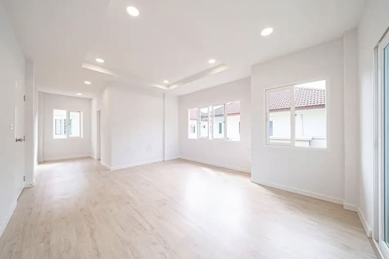 The Centro Watcharapol, Bangkok, Sukhaphiban 5 Road, O-Ngoen, Sai Mai, Bangkok, 3 Bedrooms, 171 sqm, Single Detached House For Sale, by คุณ ศศิวิภา พูลทา, 500157576 - DDproperty.com