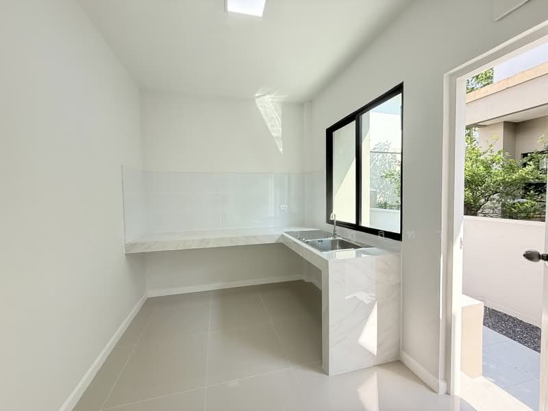 The Centro Watcharapol, Bangkok, Sukhaphiban 5 Road, O-Ngoen, Sai Mai, Bangkok, 3 Bedrooms, 171 sqm, Single Detached House For Sale, by คุณ ศศิวิภา พูลทา, 500157576 - DDproperty.com