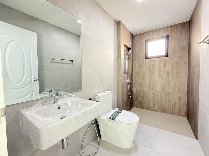 The Centro Watcharapol, Bangkok, Sukhaphiban 5 Road, O-Ngoen, Sai Mai, Bangkok, 3 Bedrooms, 171 sqm, Single Detached House For Sale, by คุณ ศศิวิภา พูลทา, 500157576 - DDproperty.com