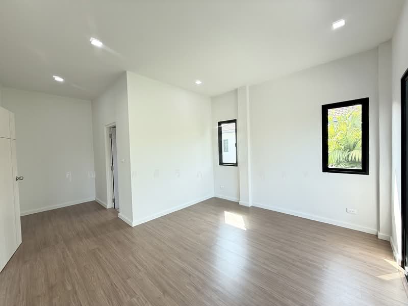 The Centro Watcharapol, Bangkok, Sukhaphiban 5 Road, O-Ngoen, Sai Mai, Bangkok, 3 Bedrooms, 171 sqm, Single Detached House For Sale, by คุณ ศศิวิภา พูลทา, 500157576 - DDproperty.com