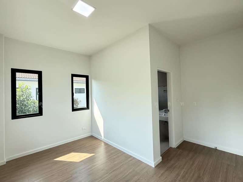 The Centro Watcharapol, Bangkok, Sukhaphiban 5 Road, O-Ngoen, Sai Mai, Bangkok, 3 Bedrooms, 171 sqm, Single Detached House For Sale, by คุณ ศศิวิภา พูลทา, 500157576 - DDproperty.com