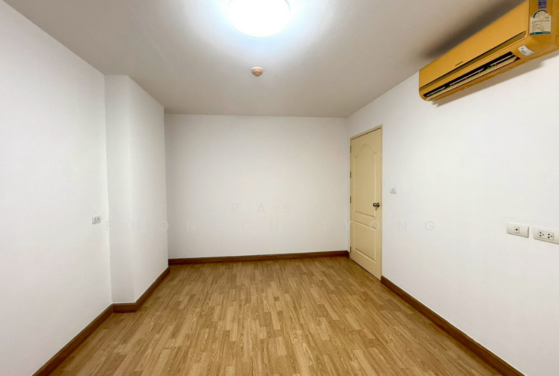 Max Condominium Kaset-Vibhavadi, Bangkok, 124 Moo 2, Vibhavadi Rangsit Rd, Talat Bang Khen, Lak Si, Bangkok, 2 Bedrooms, 48 sqm, Condo For Sale, by Apasri Phongchaiyong, 500157605 - DDproperty.com