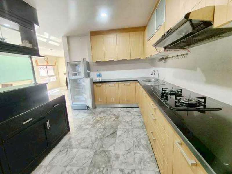 ทาวน์เฮ้าส์ให้เช่า ทำเลดี เดินทางสะดวก, Pathum Thani, Lat Sawai, Lam Luk Ka, Pathum Thani, 3 Bedrooms, 38 sqm, Townhouse For Rent, by นภา, 500157618 - DDproperty.com