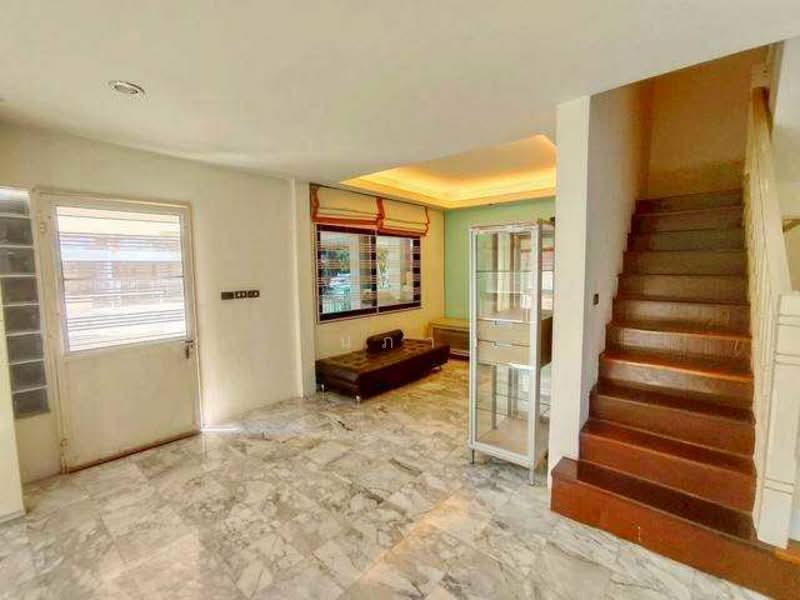 ทาวน์เฮ้าส์ให้เช่า ทำเลดี เดินทางสะดวก, Pathum Thani, Lat Sawai, Lam Luk Ka, Pathum Thani, 3 Bedrooms, 38 sqm, Townhouse For Rent, by นภา, 500157618 - DDproperty.com