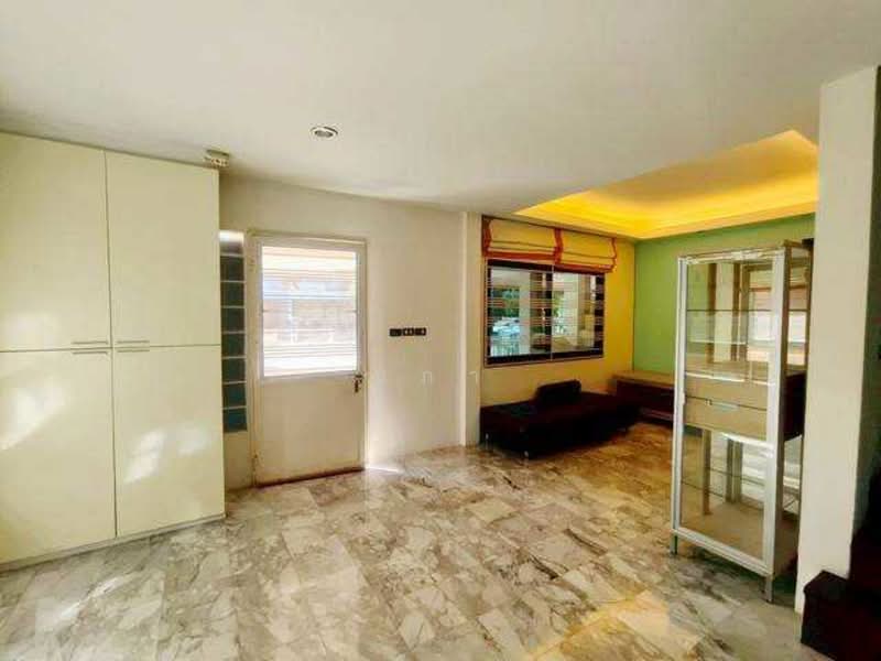 ทาวน์เฮ้าส์ให้เช่า ทำเลดี เดินทางสะดวก, Pathum Thani, Lat Sawai, Lam Luk Ka, Pathum Thani, 3 Bedrooms, 38 sqm, Townhouse For Rent, by นภา, 500157618 - DDproperty.com