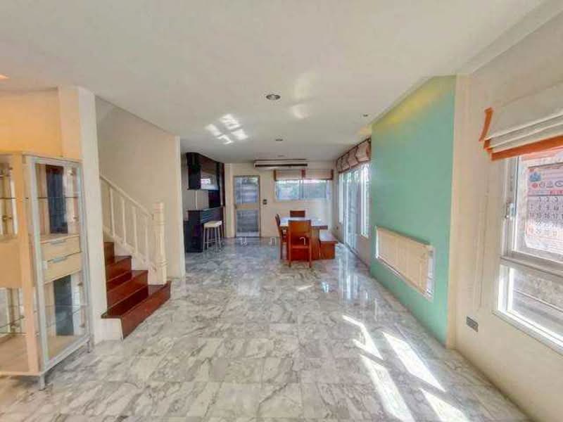 ทาวน์เฮ้าส์ให้เช่า ทำเลดี เดินทางสะดวก, Pathum Thani, Lat Sawai, Lam Luk Ka, Pathum Thani, 3 Bedrooms, 38 sqm, Townhouse For Rent, by นภา, 500157618 - DDproperty.com