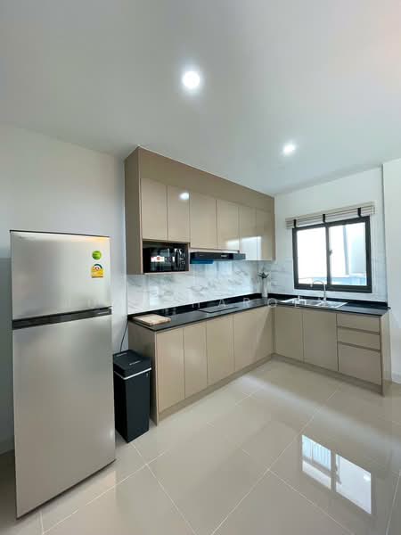Pleno Sukhumvit-Bangna 2, Samut Prakan, Bangna-Trad Road, Bang Kaeo, Bang Plee, Samut Prakan, 3 Bedrooms, 132 sqm, Townhouse For Rent, by Maiyara Juancharoen, 500157620 - DDproperty.com