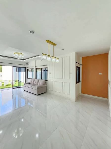 บ้านรีโนเวทใหม่ สงขลา, Songkhla, Khao Rup Chang, Muang Songkhla, Songkhla, 3 Bedrooms, 150 sqm, Semi-Detached House (Twin House) For Sale, by ชนิดาภา กัณสุทธิ์, 500157654 - DDproperty.com