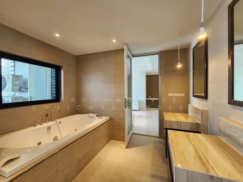 Royal River Place, Bangkok, Rama 3 Road, Bang Pong Pang, Yan Nawa, Bangkok, 2 Bedrooms, 128 sqm, Condo For Sale, by Kanthayavee Chaicharoenseree, 500157657 - DDproperty.com