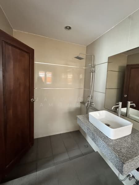 ทาวน์โฮม เอกมัย – ปรีดี พนมยงค์ 31, กรุงเทพ, คลองตันเหนือ, วัฒนา, กรุงเทพ, 178 ตร.ม., ทาวน์เฮ้าส์ ให้เช่า, โดย Jatuporn Amonsin, 500157667 - DDproperty.com