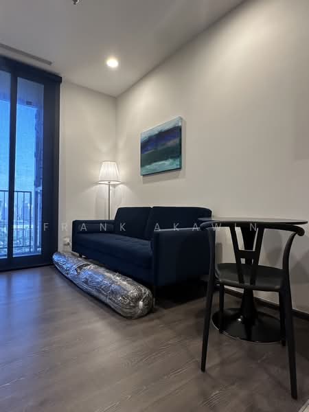Oka Haus Sukhumvit 36, Bangkok, 3399 Rama 4 Road, Khong Tan, Khlong Toei, Bangkok, 1 Bedroom, 35 sqm, Condo For Rent, by Frank Akawin, 500157668 - DDproperty.com