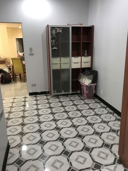 Sathorn House, Bangkok, Sathorn, Silom, Bang Rak, Bangkok, 2 Bedrooms, 100 sqm, Condo For Sale, by Kanthayavee Chaicharoenseree, 500157669 - DDproperty.com