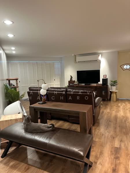 Bangkok Garden Apartment, Bangkok, 289 4 Naradhiwas Rajanakarindra 24 Alley, Chong Nonsi, Yan Nawa, Bangkok, 2 Bedrooms, 104 sqm, Apartment For Sale, by Kanthayavee Chaicharoenseree, 500157672 - DDproperty.com