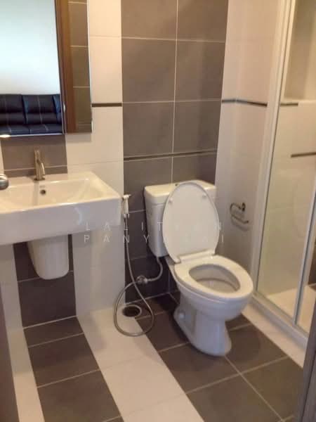 The Base Sukhumvit 77, Bangkok, 289 Sukhumvit 77 Road, Phra Kanong Nua, Watthana, Bangkok, 1 Bedroom, 30 sqm, Condo For Rent, by Lalitkan Panyasai, 500157675 - DDproperty.com