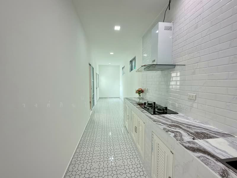 K.C. Park Ville 3, Bangkok, Sam Wa Tawan Tok, Khlong Sam Wa, Bangkok, 4 Bedrooms, 200 sqm, Single Detached House For Sale, by นภัสศรณ์ วงศ์สินไทยกร (นันท์), 500157679 - DDproperty.com